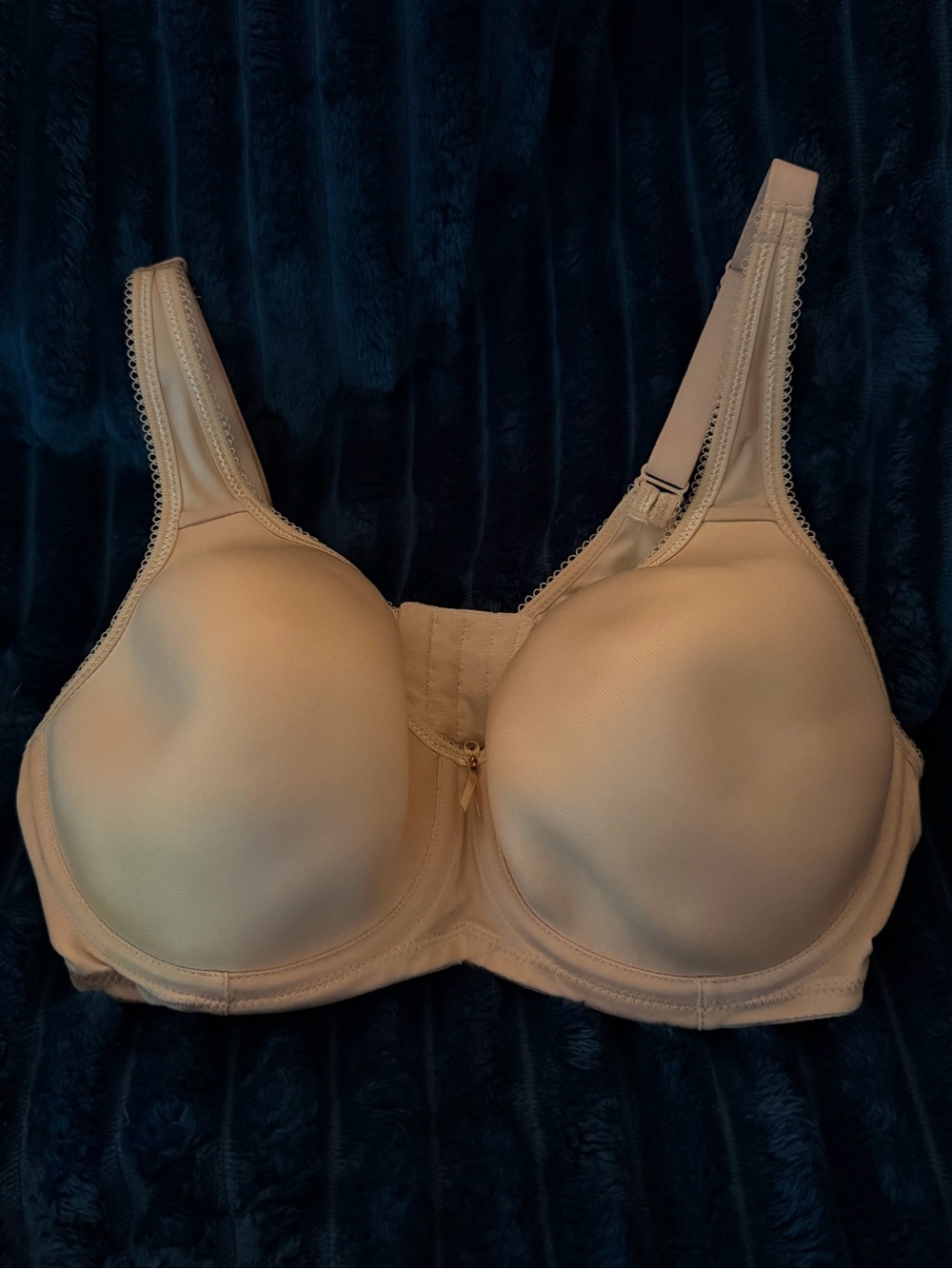 Wacoal Basic Beauty Spacer Satin Underwire T-Shirt Bra Beige 36D Style 853192
